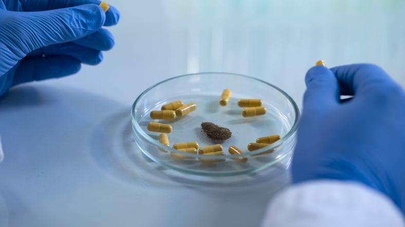 Errant health supplements: Chinese customs highlights three classic