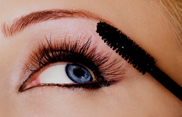 Cosmetics Facts: Eye Infections