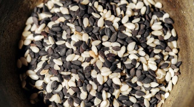 Black and white sesame seeds